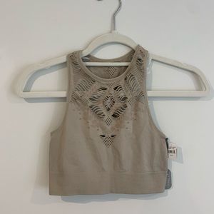 ✨NWT Aerie Laser Cut High Neck Sports Bra✨